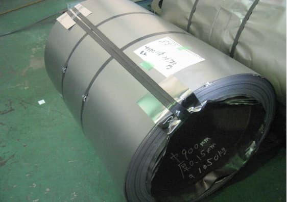Electro-galvanized steel sheet and coil